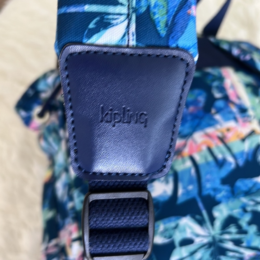 Kipling backpack. - Picture 9 of 12